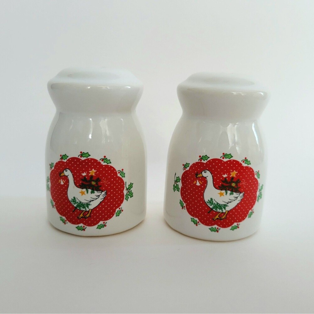 Vintage Goose Salt & Pepper Stoneware Christmas Cottagecore Country 90s Geese